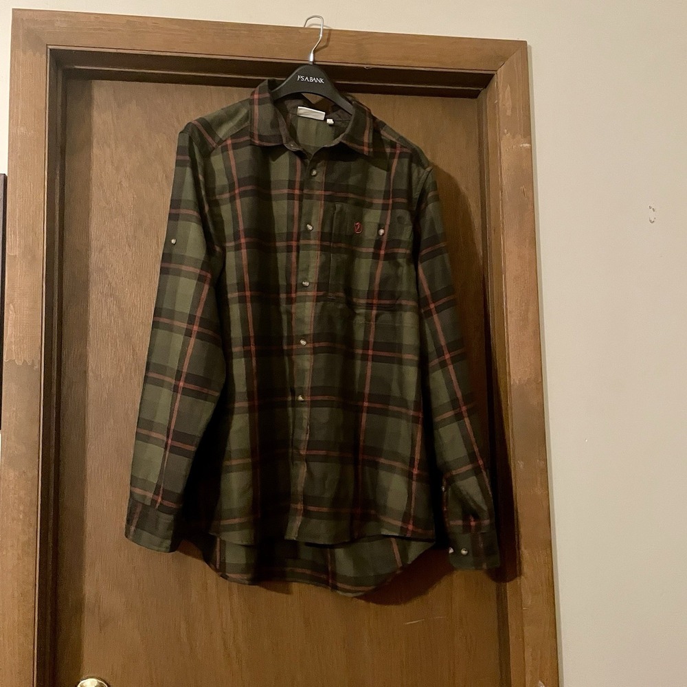Fjall Raven Men's XXL Plaid Laurel Green Long Sleeve Button Up Shirt Pockets